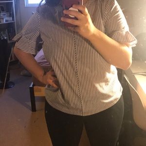 BANANA REPUBLIC Flared Sleeve Blouse